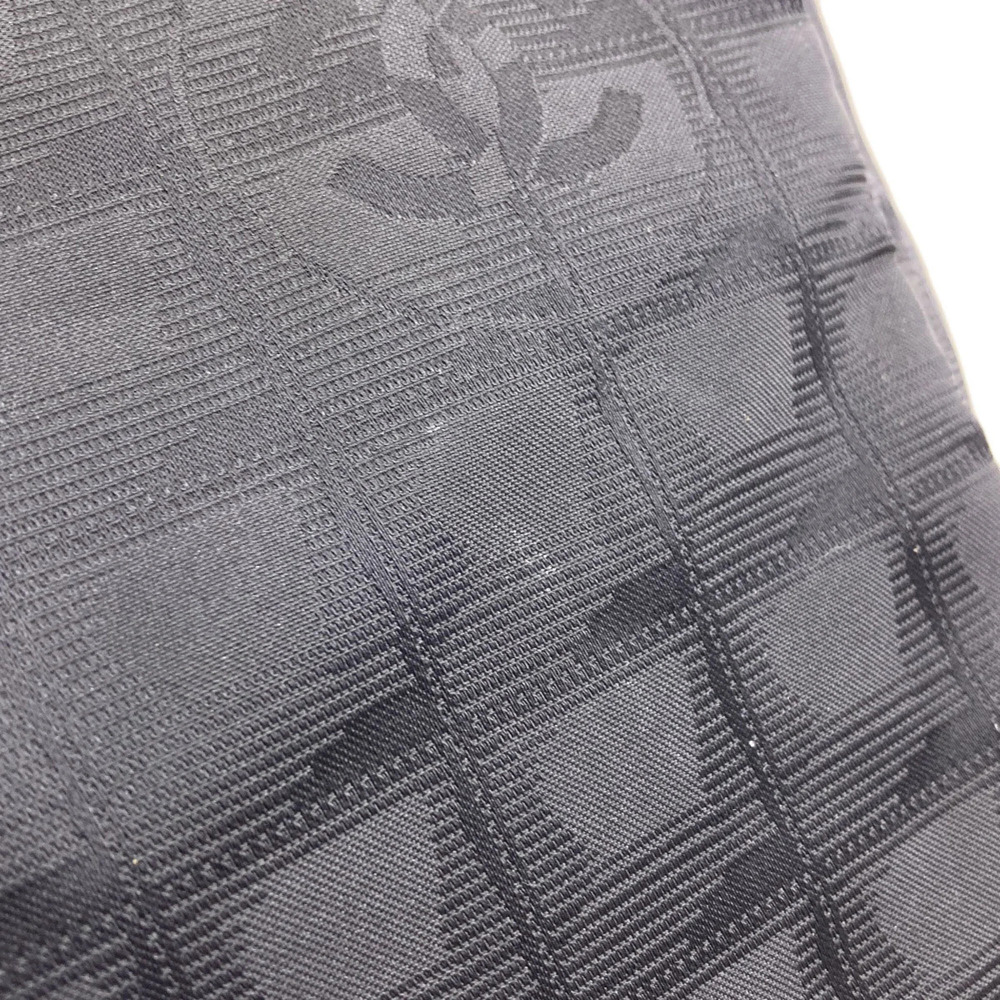 CHANEL Black Tote Bag - Picture 12 of 16